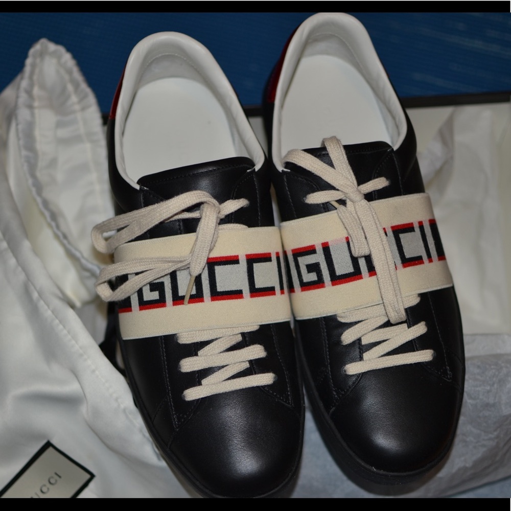 Men’s Gucci sneakers